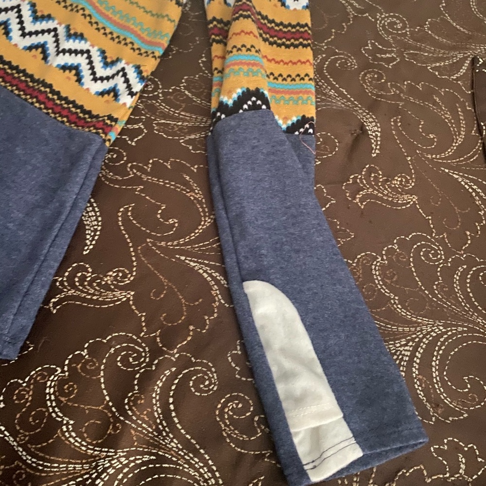 Lightweight sweater - Picture 2 of 3